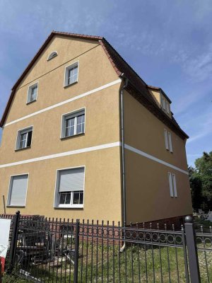 Exklusive 3-Zimmer-Wohnung mit Balkon und EBK