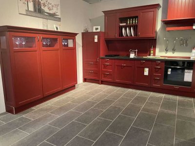 Parat zum Einzug-Gratisküche in 2025