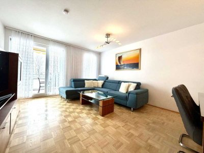 Familienfreundliche 4-Zimmer-Wohnung mit Balkon ins Grüne in München-Riem