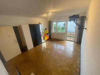Wohnung in zentraler Uni-Lage mit 2 Balkone