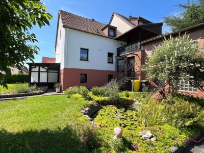 Charmante Doppelhaushälfte in ruhiger Wohnlage mit Garten