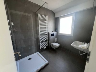 Helle, kernsanierte 4-Zimmer-Wohnung mit gehobener Innenausstattung in Bodelshausen