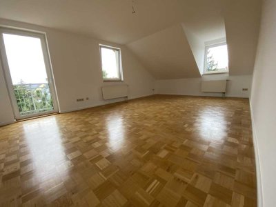 2-Zimmerwohnung mit Aufzug und Balkon