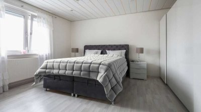 Großzügige Drei-Zimmer-Wohnung mit Garagenstellplatz und traumhafter Aussicht in Stuttgart-Rohr