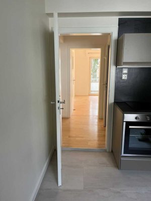 Charmante hochwertig renovierte 1-Zimmer Wohnung mit Balkon in Heidelberg-Südstadt