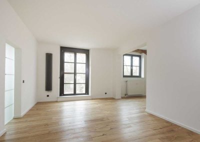 Moderne 104qm Gartenwohnung im Regensburger Osten