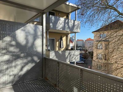 Sanierte 2-Raum-Wohnung mit Wanne und Dusche