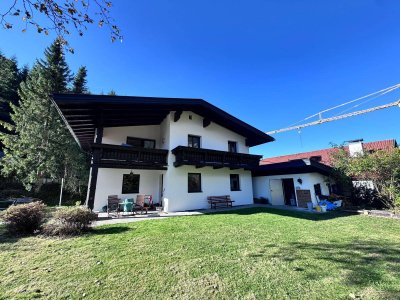 Geräumiges 5-Zimmer Haus mit großem Garten und beheizten Pool in Achenkirch