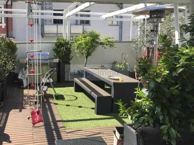 bezugsfreie Wohnung für Glockenbach-Liebhaber - offene Küche, 3 Bäder, Freisitz in Innenhof