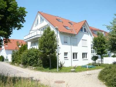 Tamm, 3 Zimmer Wohnung mit Terrasse &. Gartenanteil (inkl. Einbauküche)