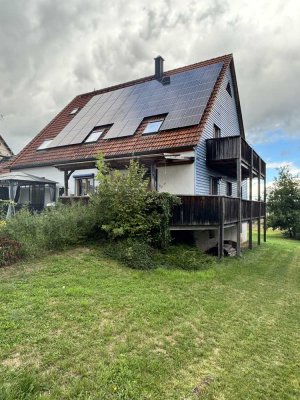 Stilvolles, großes und neuwertiges Haus, 3 Wohnungen