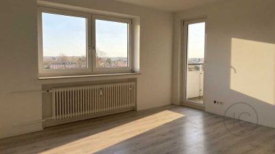 Helle frisch sanierte 3-Zimmer-Wohnung mit Balkon und praktischer Raumaufteilung