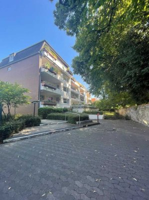 Schöne Wohnung im 2.OG