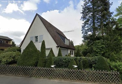 Offen für Angebote: 8.0-Zimmer Haus in Wiesbaden
