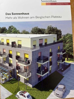 Attraktives 2-Zi.-Penthouse mit Balkon im 3. OG in Wuppertal-Oberbarmen