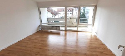 ++ Helle, ruhige & gepflegte 3-Zimmer-Wohnung mit Balkon in ZORNEDING ++