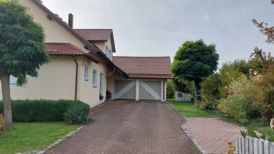 Attraktive 4-Raum-Wohnung mit EBK und Balkon in Beilnries/Paulushofen