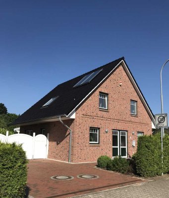 Schönes, geräumiges Haus mit vier Zimmern in Rendsburg-Eckernförde (Kreis), Schacht-Audorf
