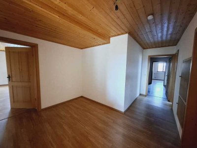 Schöne 4,5-Zimmer-Dachgeschosswohnung in Brachstadt