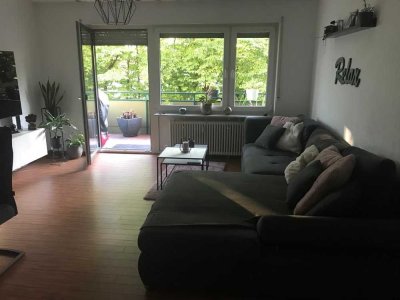 Moderne 3-Zimmer-Wohnung mit Balkon in Stuttgart, Erstbezug nach Sanierung