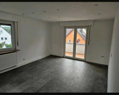 Gepflegte 3-Zimmer-Wohnung mit Balkon in Remseck-Aldingen