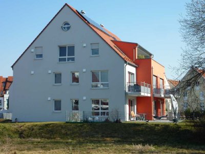 Stilvolle 3,5-Zimmer-EG-Wohnung mit gehobener Innenausstattung und eingezäuntem Garten in Donauwörth