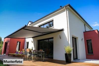 Gepflegtes Einfamilienhaus in zentraler Lage mit schönem Fernblick