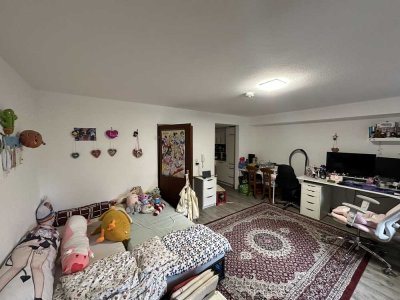 Stilvolle 1-Zimmer-Souterrain-Wohnung mit Terasse und EBK in Filderstadt