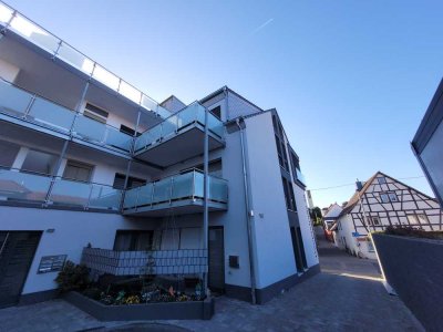 Moderne 2-ZKB-Neubau-Mietwohnung mit Terrasse in zentraler Lage