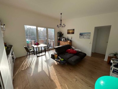 Exklusive 4-Zimmer Penthouse-Wohnung mit Balkon in Böbingen
