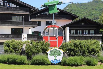 Praxis/Wohnung mit gr. Nutzfläche und attraktiven Renditepotenzial