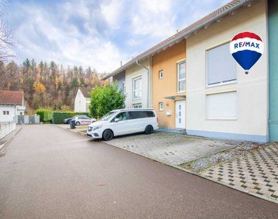 Charmantes Reihenmittelhaus - Komfortables Wohnen in ruhiger Lage in Tiengen