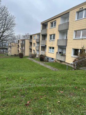 Wir renovieren für Sie - bezugsfertige 3-Zimmer-Wohnung mit Balkon