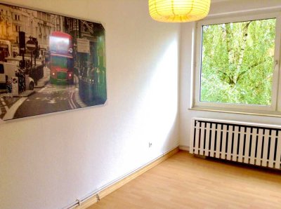 Exklusive 2 Zimmer Wohnung mit Einbauküche und großer Balkon