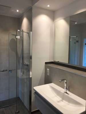 Hochwertige, geräumige zwei Zimmer Wohnung in Aachen, Innenstadt