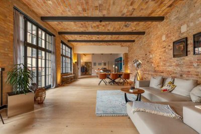 Modernes Loft mit Geschichte – kernsaniertes Design-Apartment in Berlin