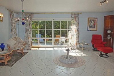 Familientraum: Einfamilienhaus mit viel Platz im schönsten Familienwohnort des Vordertaunus!