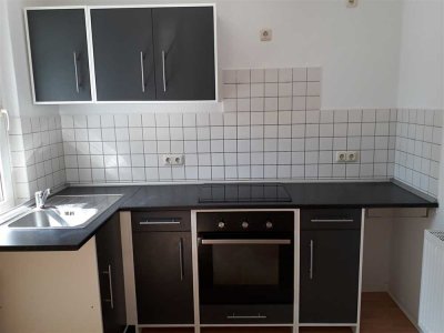 Hübsche 2-Raum-Maisonette mit Einbauküche im Grünen