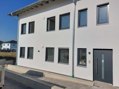 Großzügige 5-Zimmer-Wohnung mit zwei Terrassen und zwei Bädern