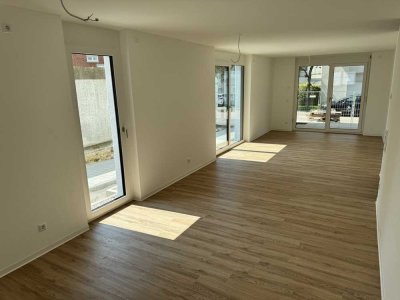 3-Zimmer-Whg. im EG mit großer Terrasse
