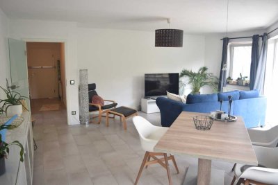 Sanierte 3,5-Raum-DG-Wohnung mit Balkon und Einbauküche in Essen-Kupferdreh