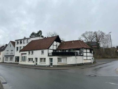 Schönes  Mehrfamilienhaus, mit 9 Wohneinheiten + 1 Gewerbe, voll Vermietet in Fröndenberg/Langschede
