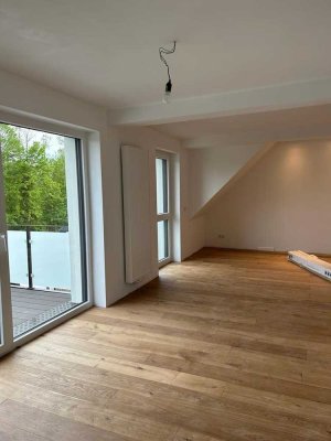 Zentrumsnahe 2.5 Zimmer Wohnung mit Blick ins Grüne