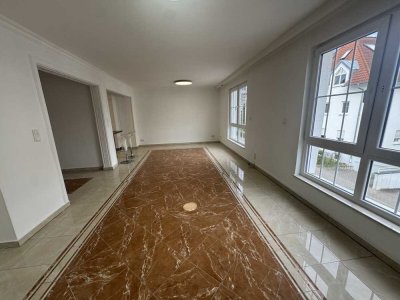 Wohnen & Arbeiten unter einem Dach mit Garten und Terrasse + Anbau