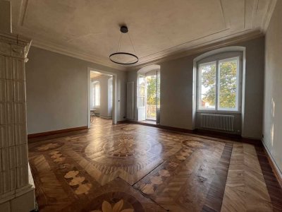 Taumhafte Schlosswohnung auf dem Lindich
