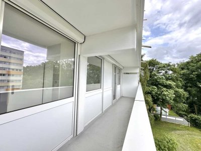 Charmante 2-Zi.Whg. mit GROßEM sonnigen Süd-Balkon / Nähe S1