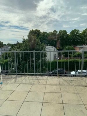 Vollmöbliertes, sehr gepflegtes Haus in der nähe von Europäische/Japanische/Französische Schulen.