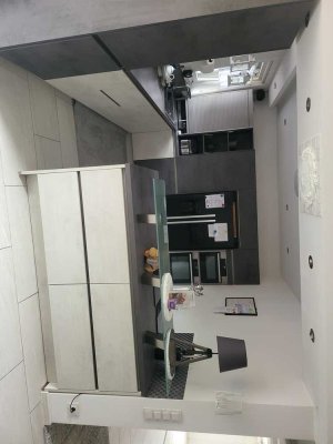 freistehende Villa in einer Privatstraße von Krefeld-Bockum