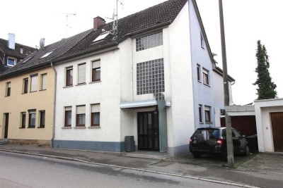 Schnäppchen mit Renovierungsbedarf