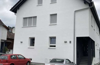 Neuwertige 3-Zimmer-Einliegerwohnung mit Einbauküche in Aßlar